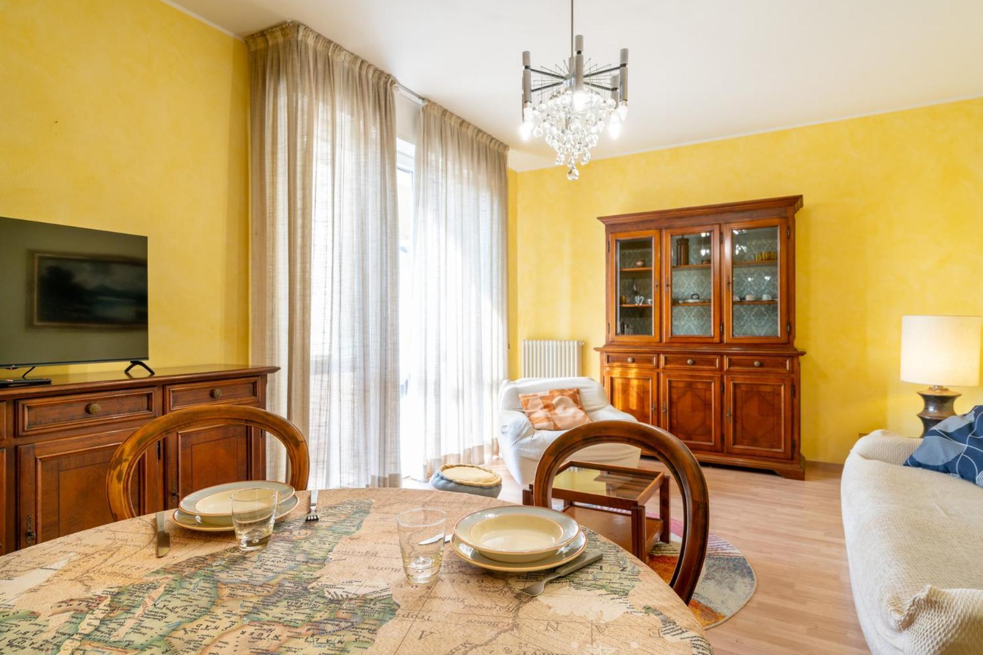 מנדלו דל לאריו Spacious Apartment At Como Lake מראה חיצוני תמונה