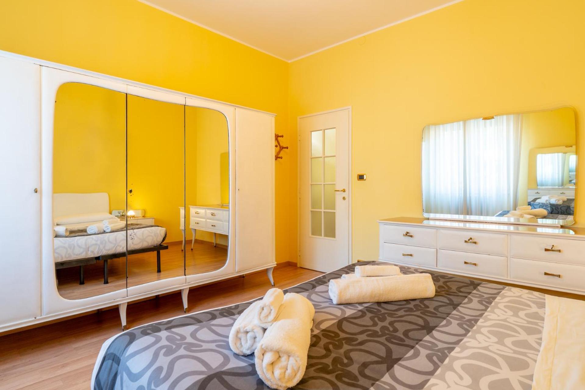 מנדלו דל לאריו Spacious Apartment At Como Lake מראה חיצוני תמונה