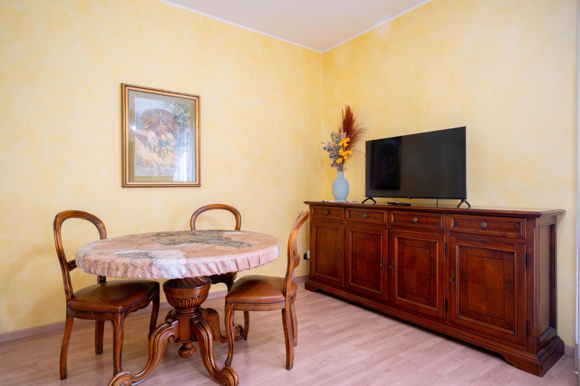 מנדלו דל לאריו Spacious Apartment At Como Lake מראה חיצוני תמונה